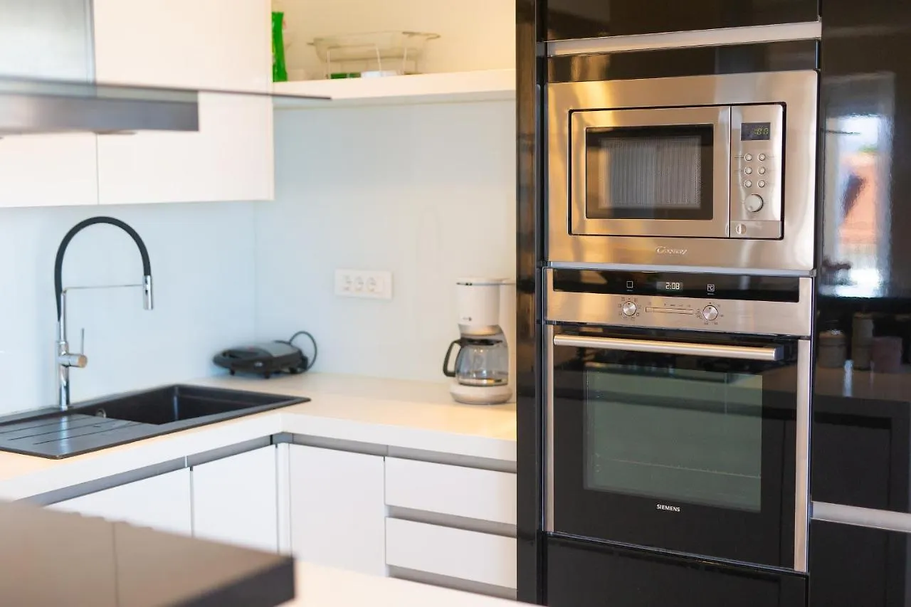 Luxury Apartments Vanessa, Njivice Croatia