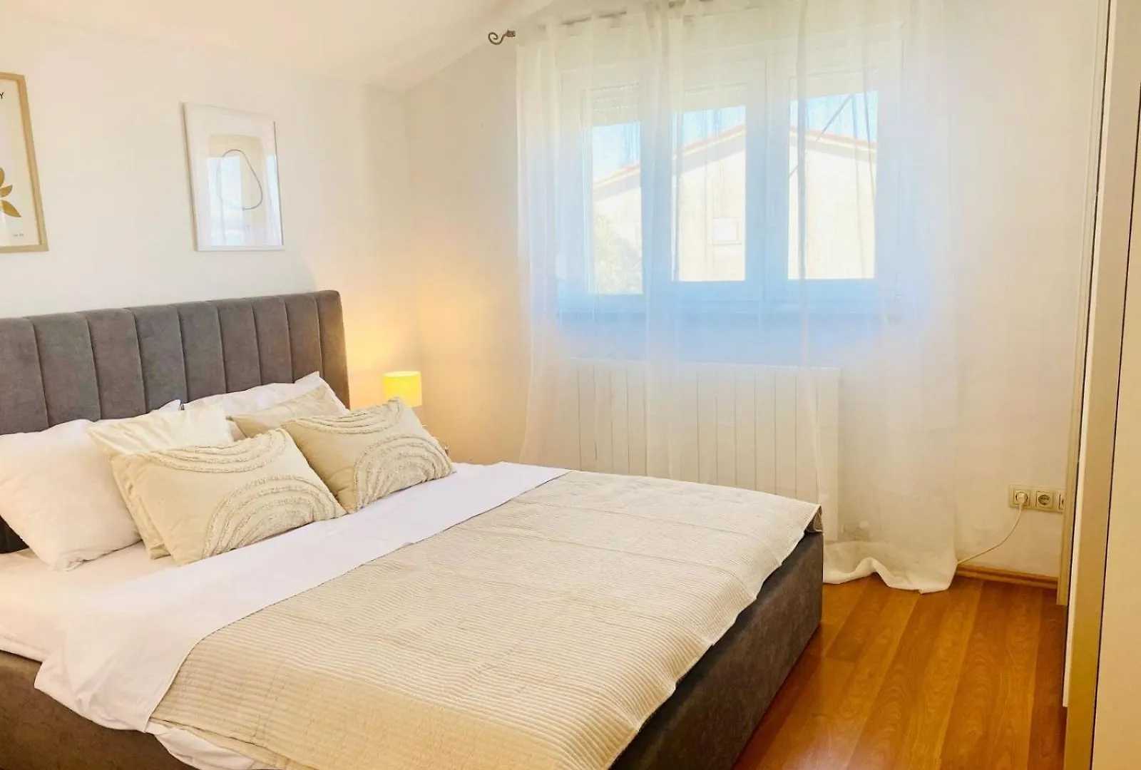 Luxury Apartments Vanessa, Njivice 0*,  Croatia